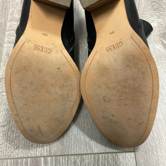Guess Black Leather Stacked Heel Ankle bootie 8M - Picture 12 of 16